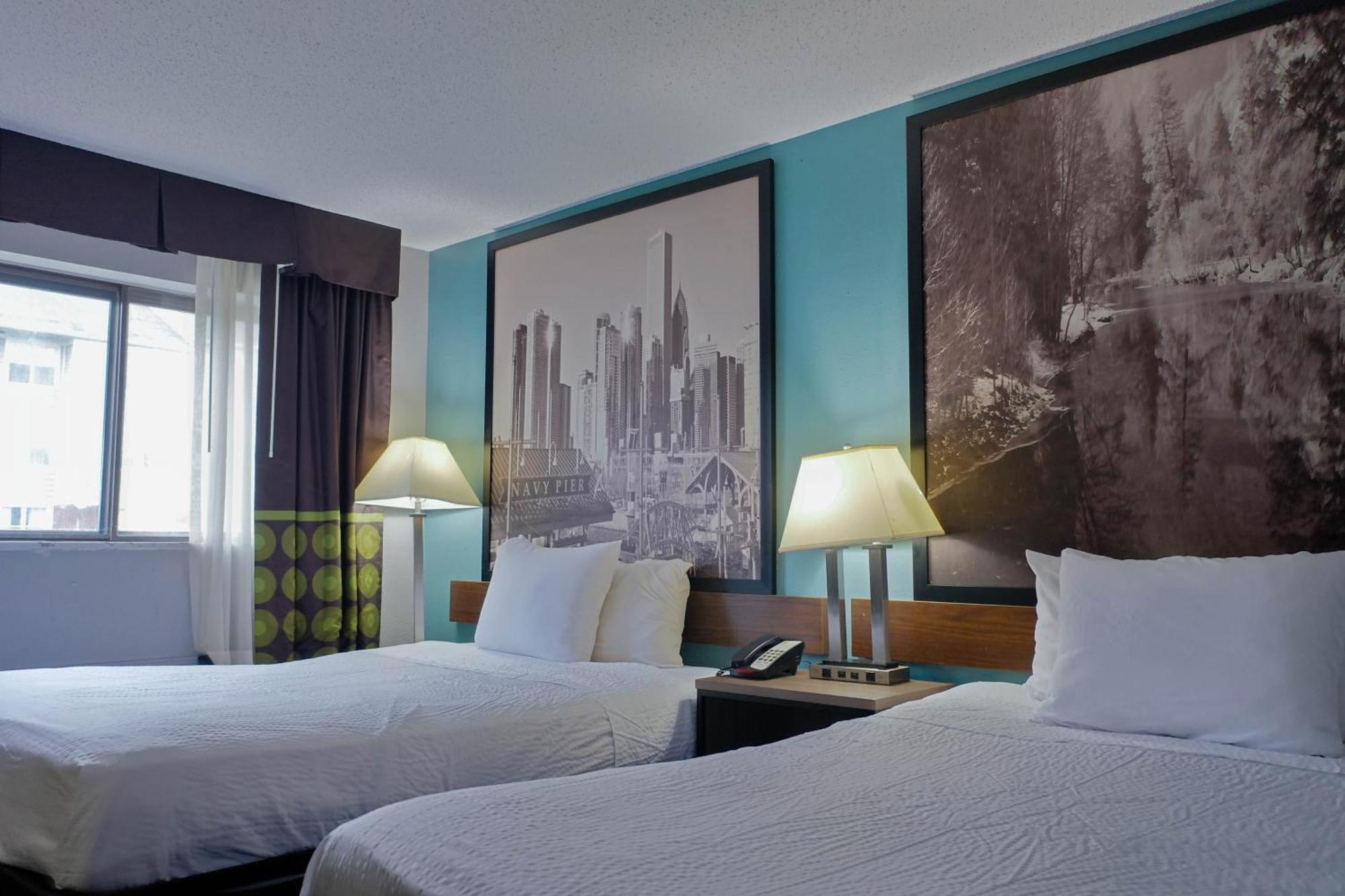 Super 8 By Wyndham Rockford I-90 Casino District Hotel Ngoại thất bức ảnh