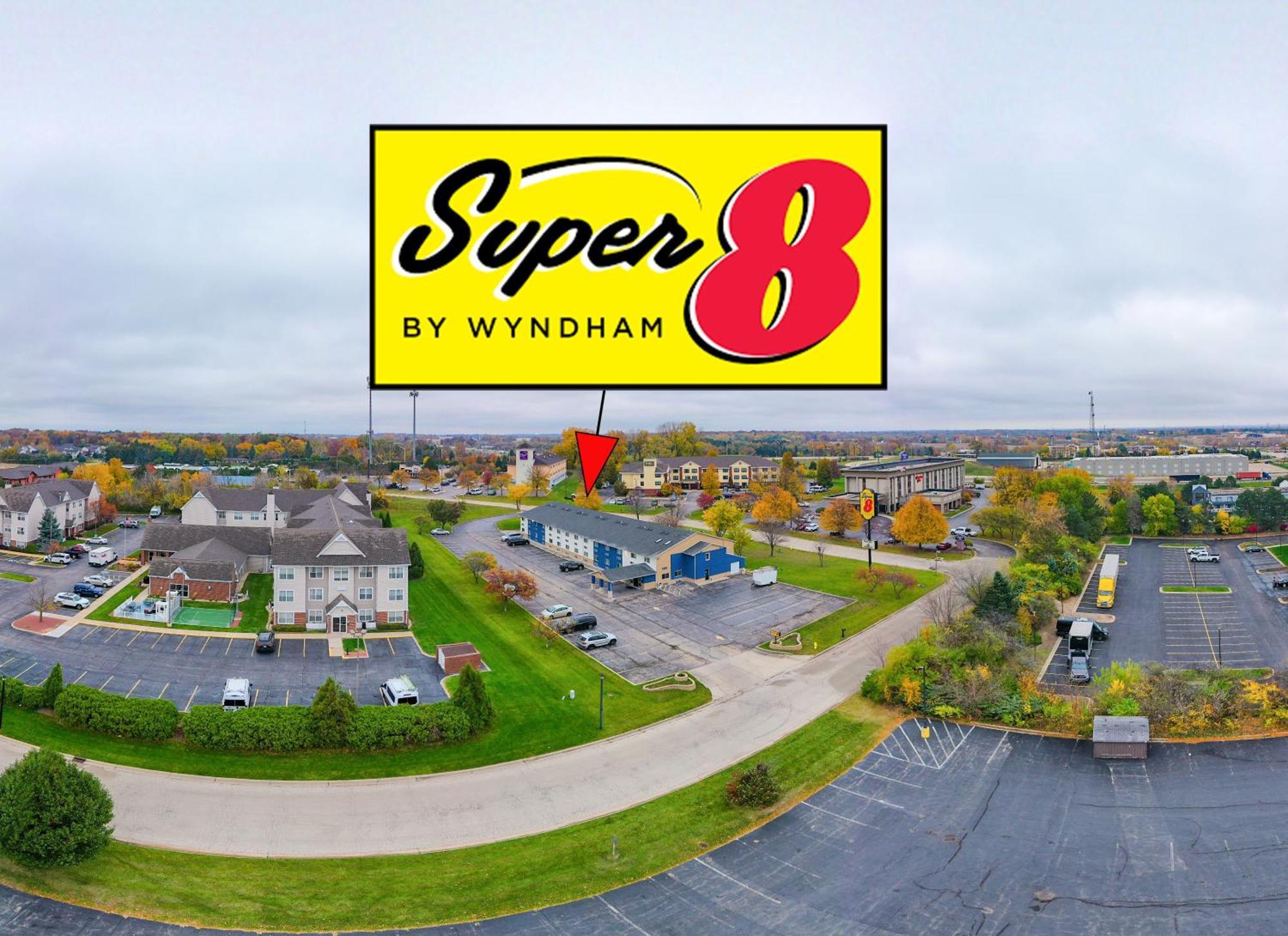 Super 8 By Wyndham Rockford I-90 Casino District Hotel Ngoại thất bức ảnh
